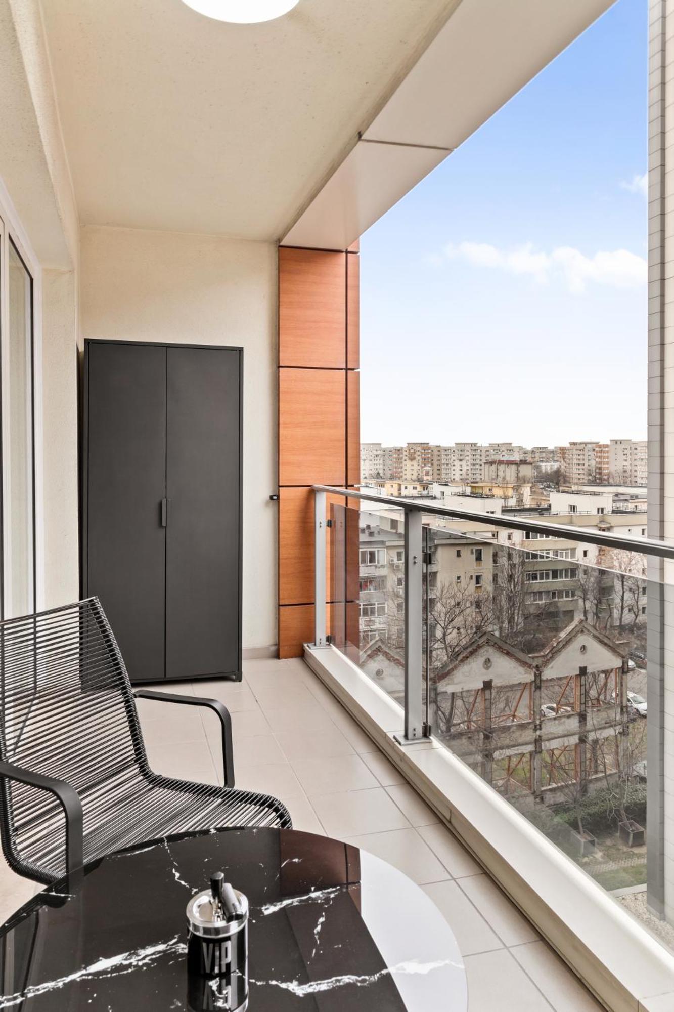 Appartamento With Balcony And Self Check-in Rh Living Bucarest